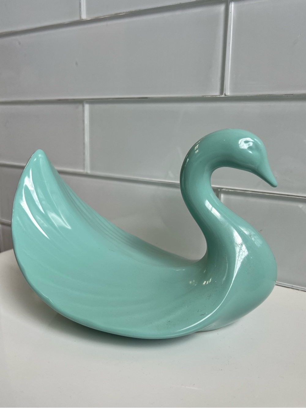 Vintage Saturday Knight Ltd Ceramic Swan Turquoise Jade Bath/Washcloth Holder